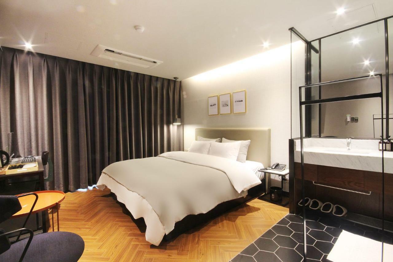 בוסאן Brown Dot Hotel Seomyeon מראה חיצוני תמונה