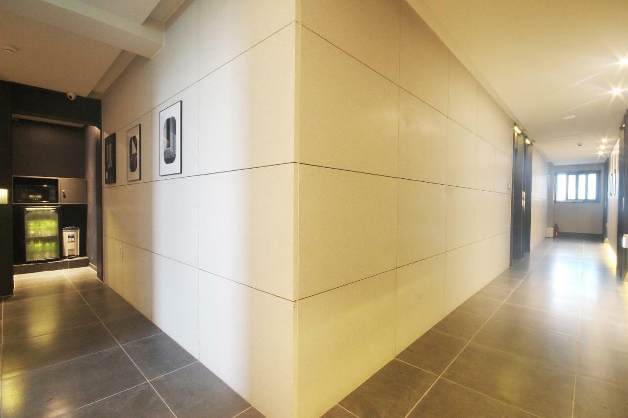 בוסאן Brown Dot Hotel Seomyeon מראה חיצוני תמונה