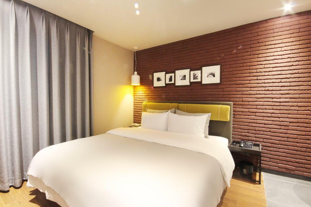 בוסאן Brown Dot Hotel Seomyeon מראה חיצוני תמונה